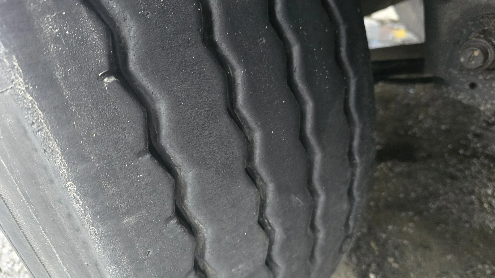 ����������� Schmitz SL300 , 2.65 ���. , ��������� , ���� 7583 �� | Mobile.bg � ����������� 17