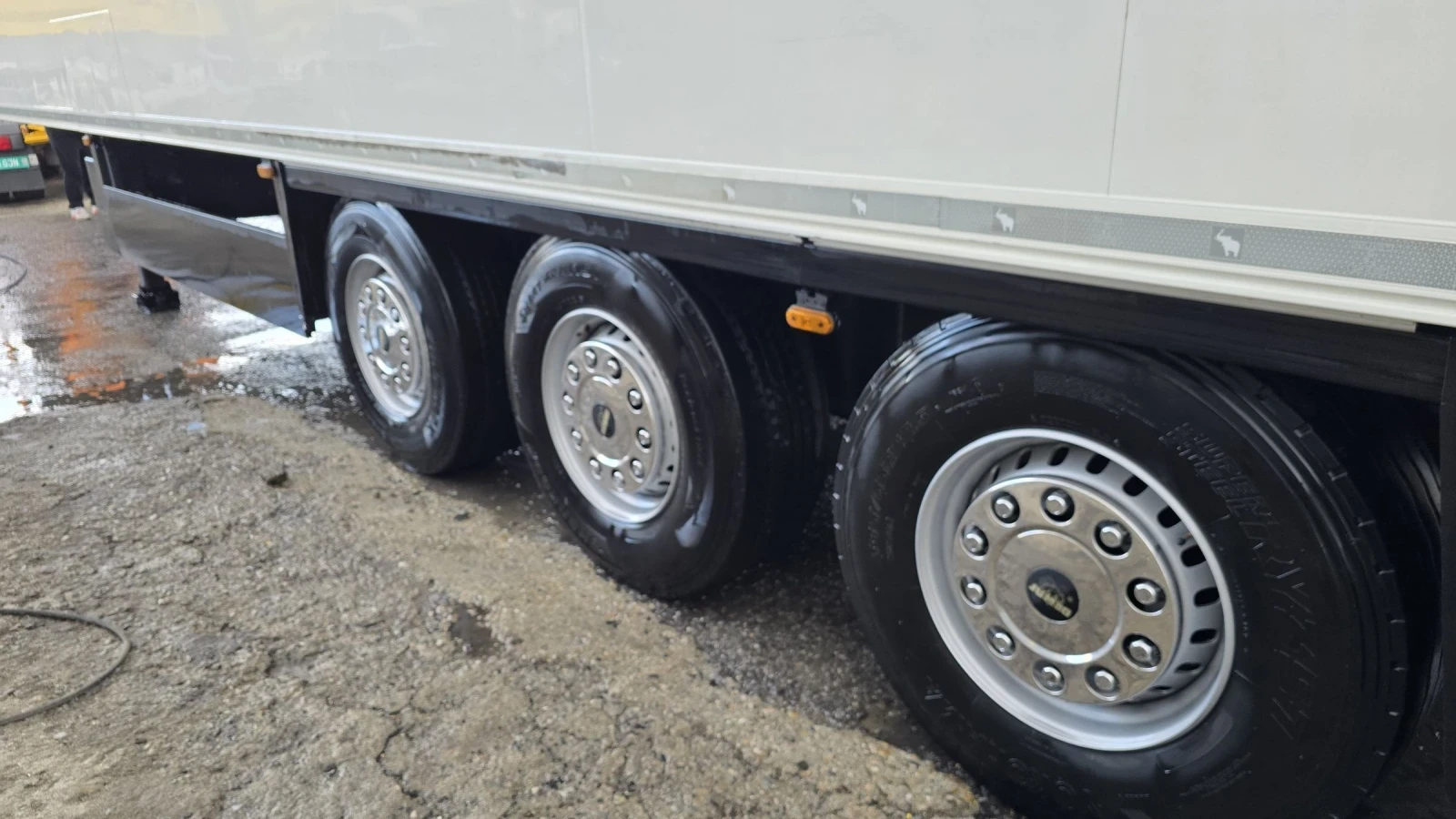 ����������� Schmitz SL300 , 2.65 ���. , ��������� , ���� 7583 �� | Mobile.bg � ����������� 11