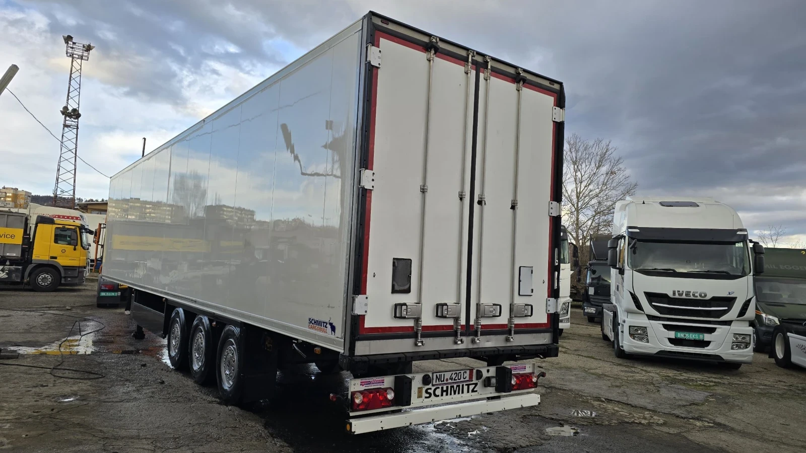 ����������� Schmitz SL300 , 2.65 ���. , ��������� , ���� 7583 �� | Mobile.bg � ����������� 4