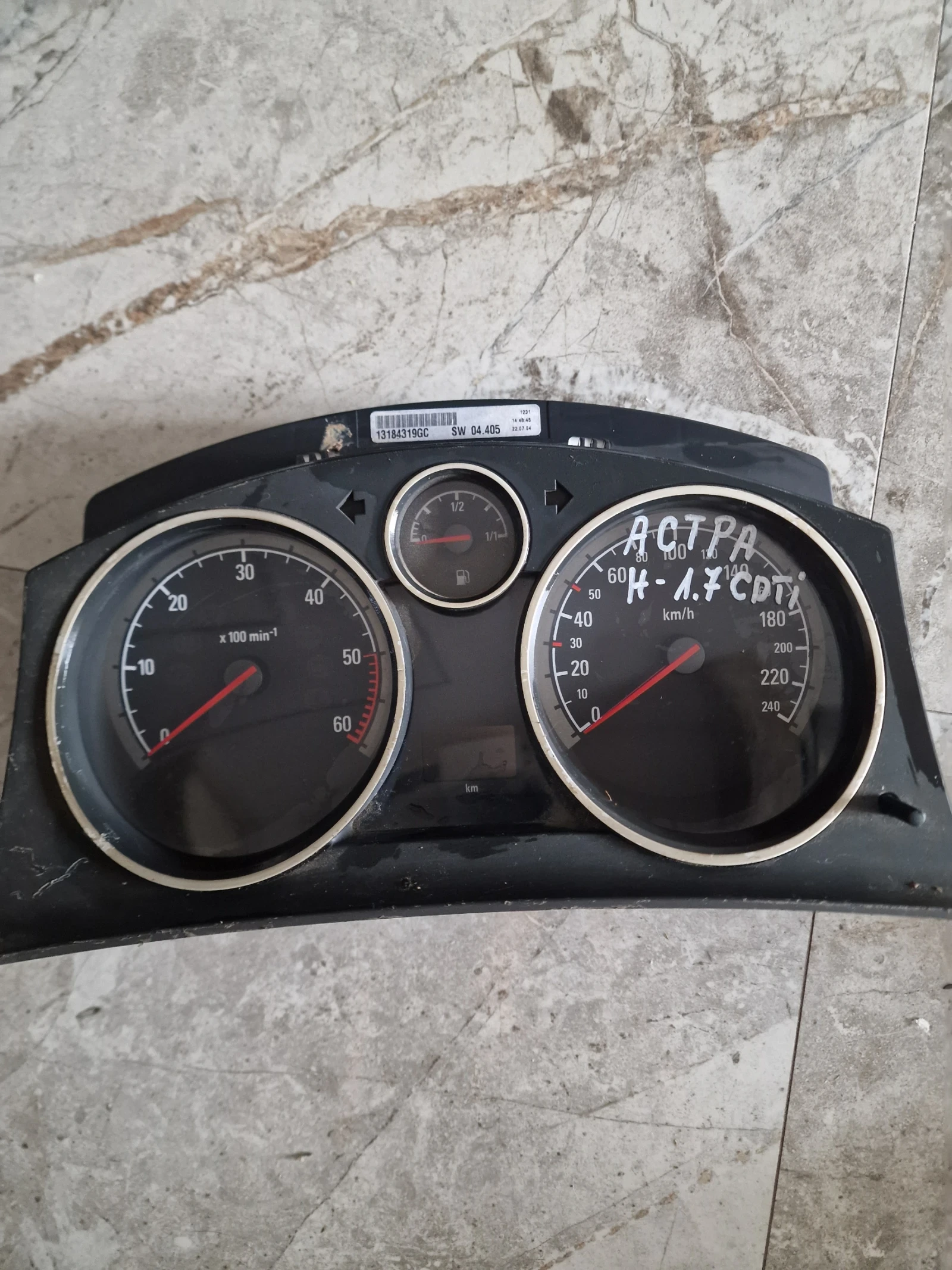 13184319GC километраж за OPEL ASTRA H 1.7 CDTI