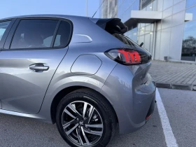 Peugeot 208 ПОДГРЕВ НА СЕДАЛКИ !1.2 PureTech 100 Allure, снимка 5