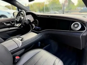 Mercedes-Benz EQS SUV AMG LINE, снимка 16