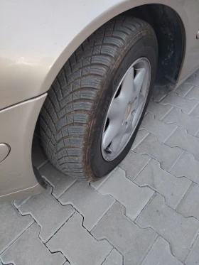 Mercedes-Benz C 200 - 2700 € - 45059518 10