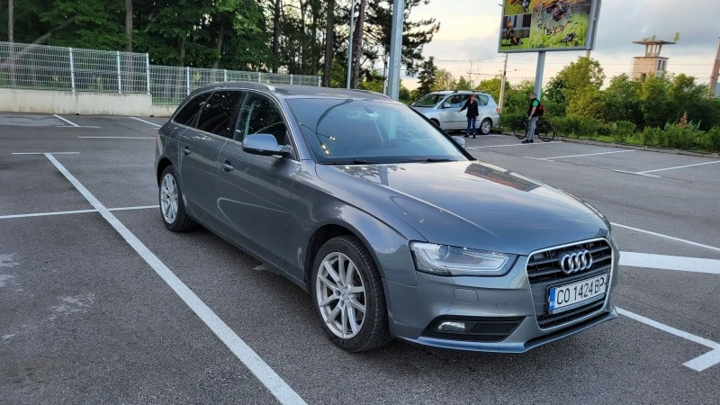 Audi A4 2.0 TDI, снимка 4 - Автомобили и джипове - 45885642