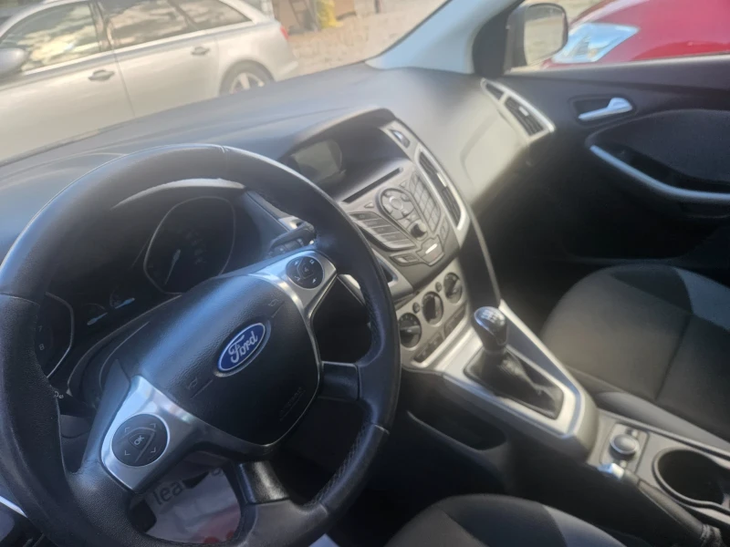 Ford Focus 101кс бензин, снимка 10 - Автомобили и джипове - 47513346