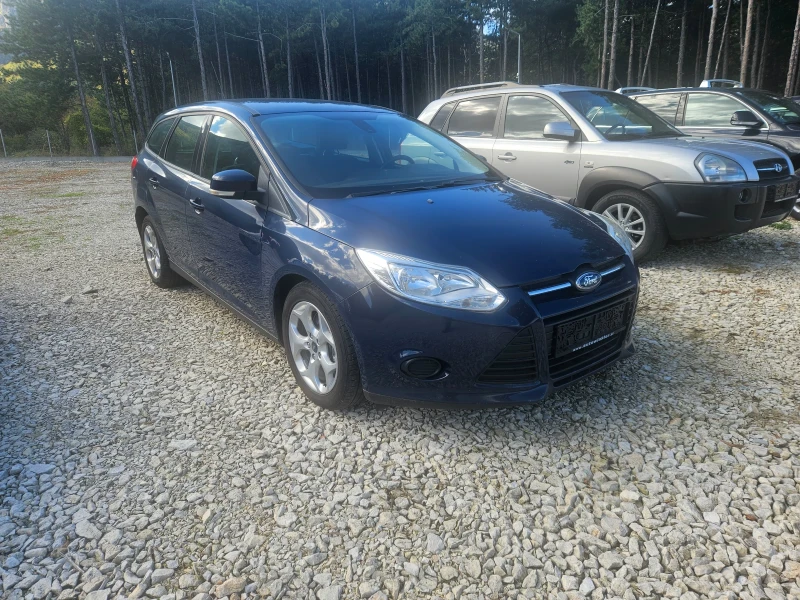 Ford Focus 101кс бензин, снимка 1 - Автомобили и джипове - 47513346