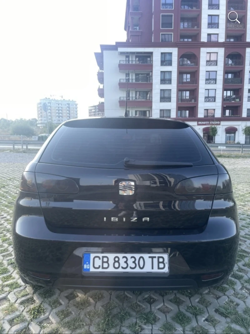 Seat Ibiza Газ/ Бензин, снимка 7 - Автомобили и джипове - 47829887