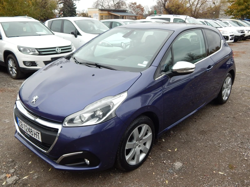 Peugeot 208 1.2i* 43000km.* , снимка 1 - Автомобили и джипове - 47978475