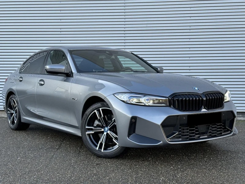 BMW 330 e M - Sport  Hybrid, снимка 1 - Автомобили и джипове - 48383246