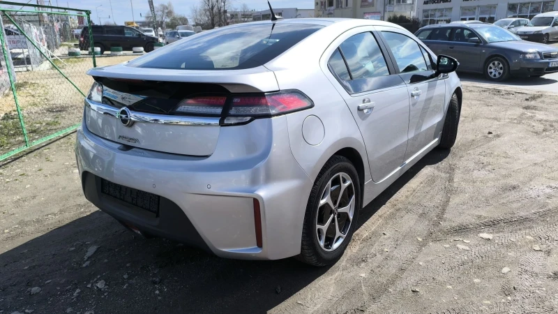 Opel Ampera 1.4i plug-in hibrid, снимка 4 - Автомобили и джипове - 49559602