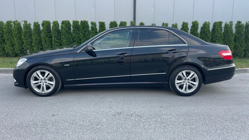 Mercedes-Benz E 220 CDI AVANGARDE, снимка 8 - Автомобили и джипове - 50658695