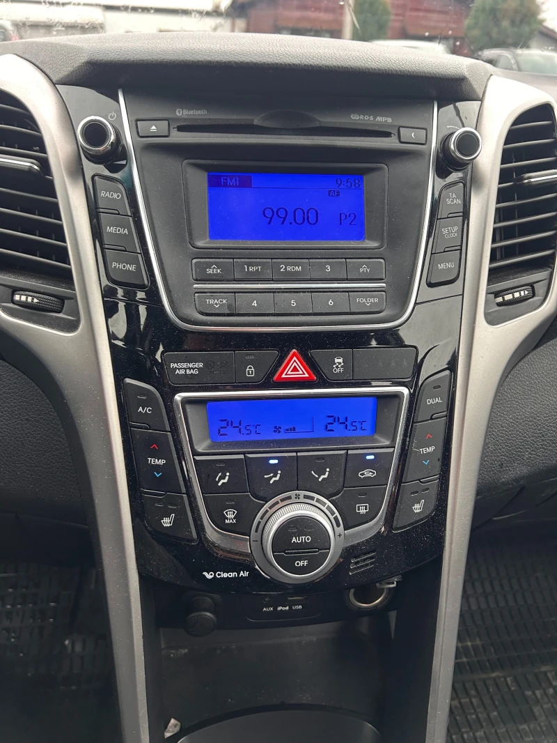Hyundai I30 1.6CRDI EURO 5, снимка 12 - Автомобили и джипове - 52470291