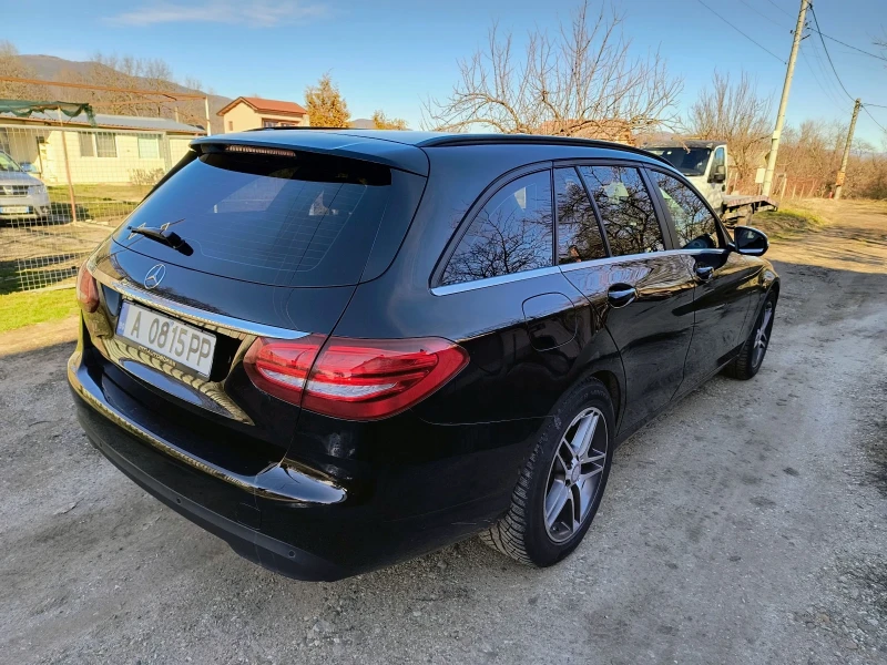Mercedes-Benz C 220, снимка 3 - Автомобили и джипове - 52504758