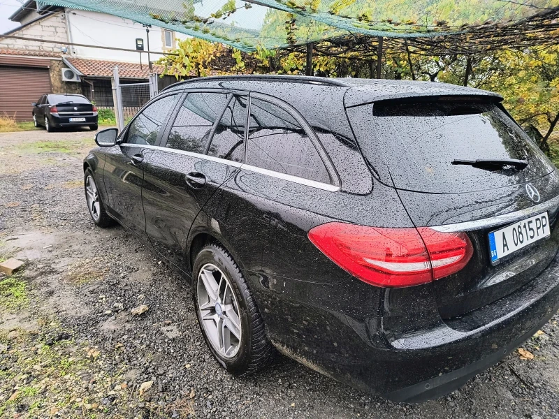 Mercedes-Benz C 220, снимка 5 - Автомобили и джипове - 52504758