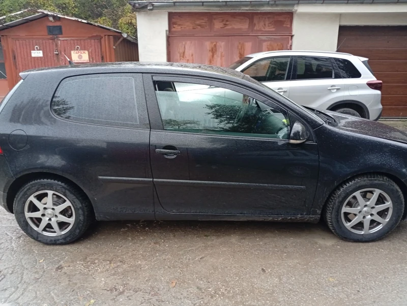 VW Golf Golf5 1.9 105k.c, снимка 10 - Автомобили и джипове - 52527449