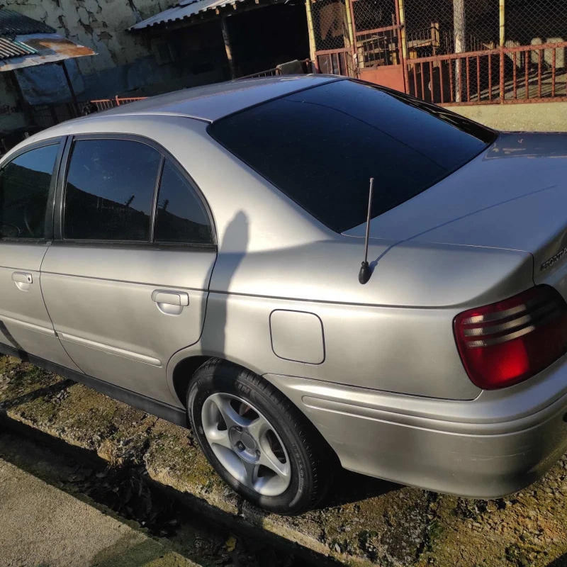 Honda Accord 2.0 i, снимка 5 - Автомобили и джипове - 52628514