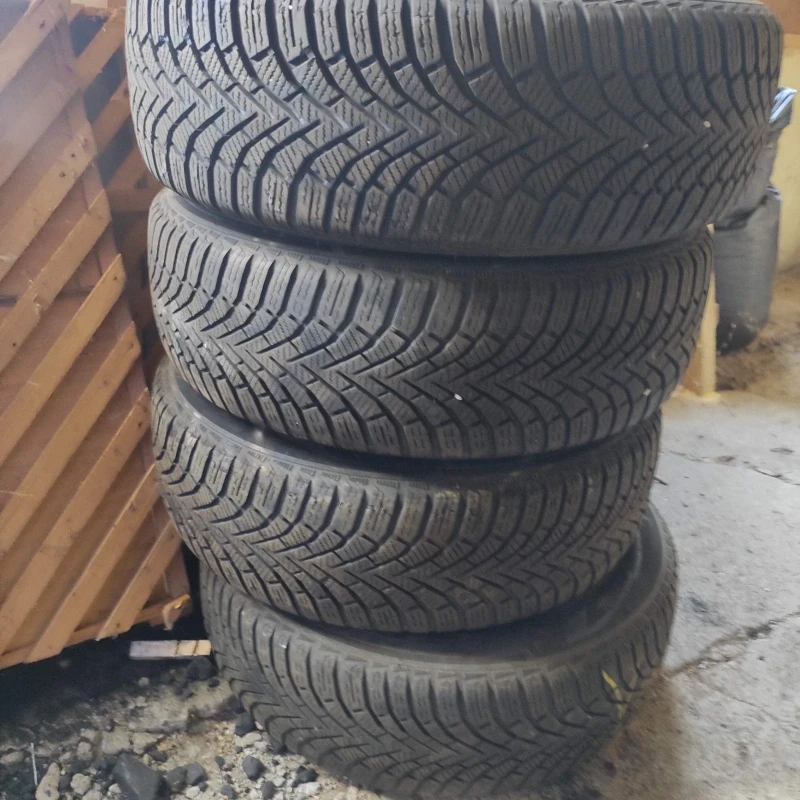 Honda Accord 2.0 i, снимка 8 - Автомобили и джипове - 52628514