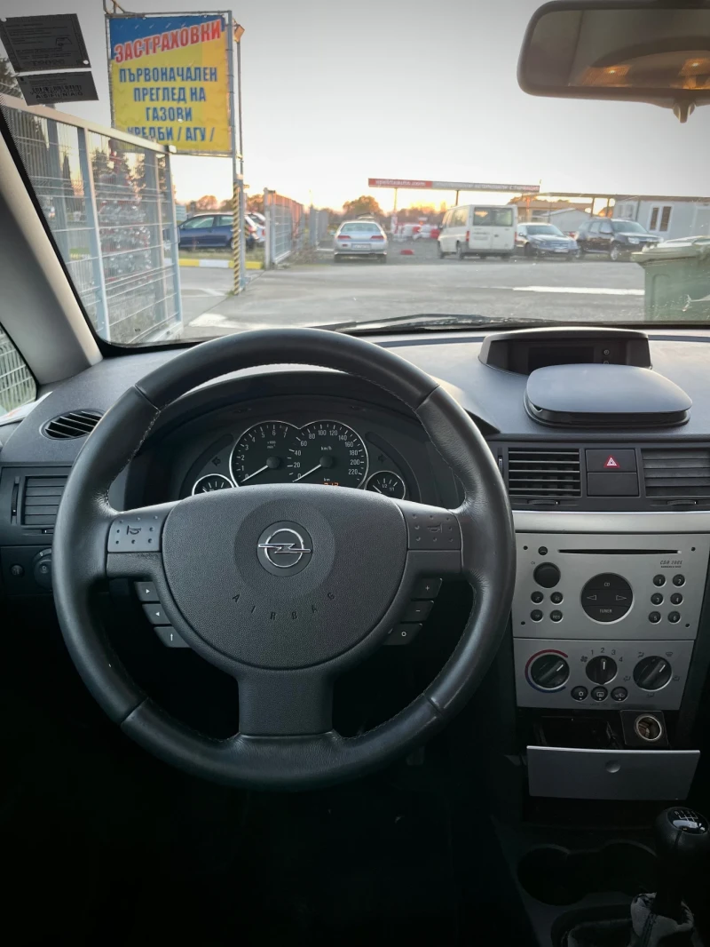 Opel Meriva, снимка 5 - Автомобили и джипове - 52929408