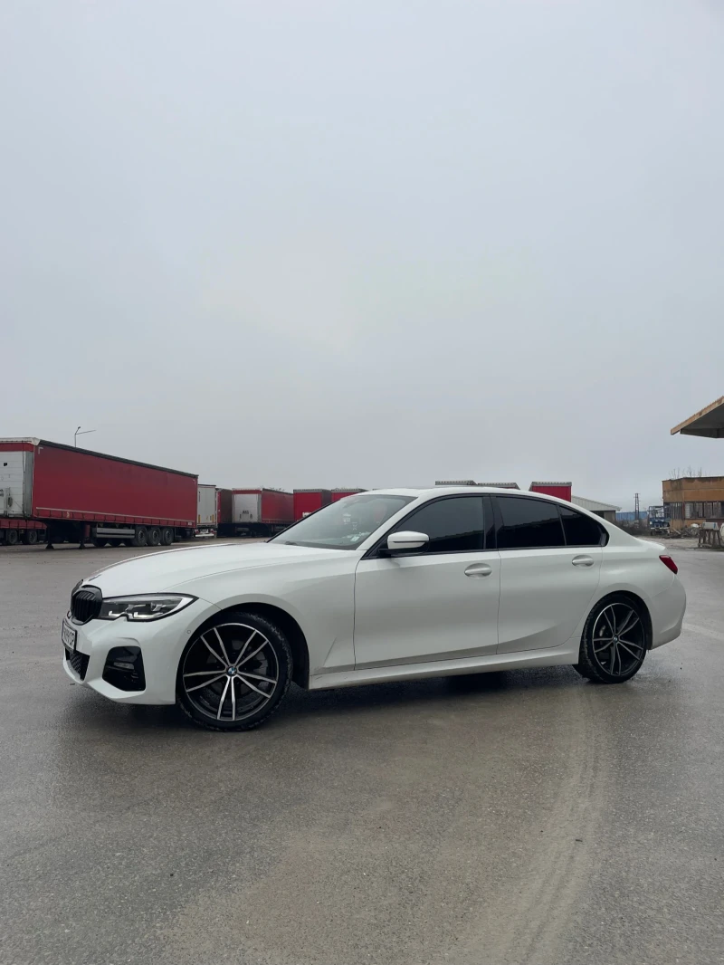 BMW 330 xDrive* M-Pack, снимка 9 - Автомобили и джипове - 53007488