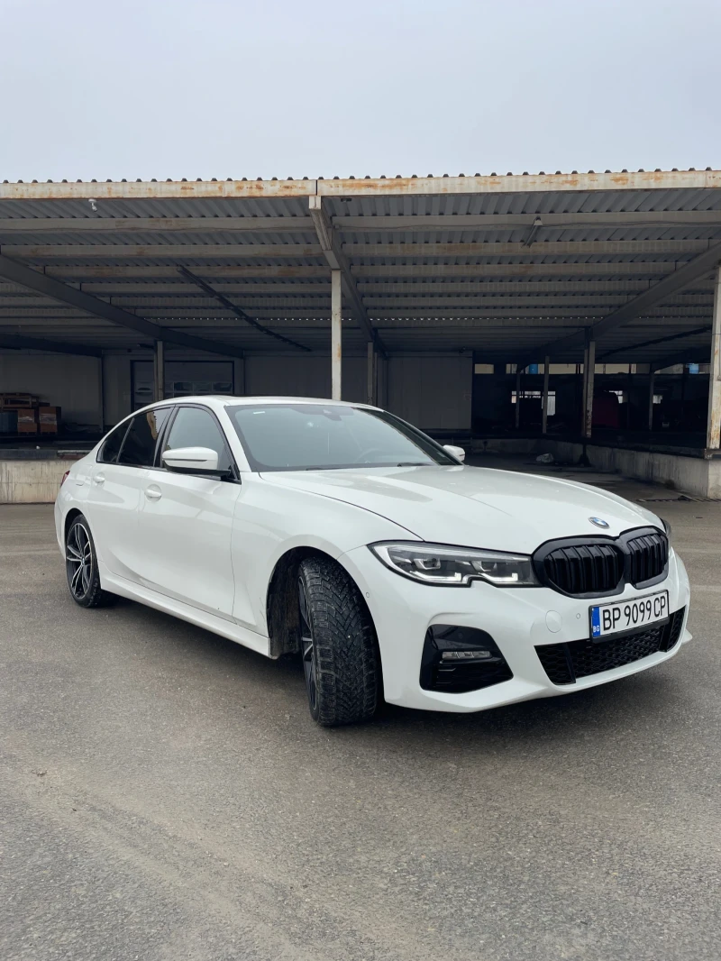 BMW 330 xDrive* M-Pack, снимка 3 - Автомобили и джипове - 53007488