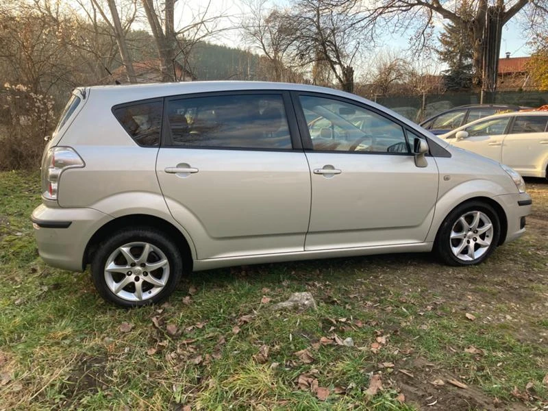 Toyota Corolla verso 2.2D4D 136   | Mobile.bg   7