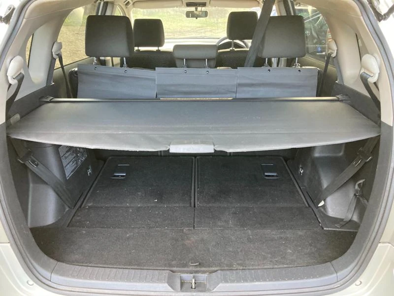 Toyota Corolla verso 2.2D4D 136   | Mobile.bg   13