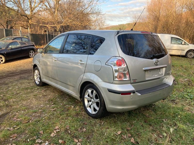 Toyota Corolla verso 2.2D4D 136   | Mobile.bg   6
