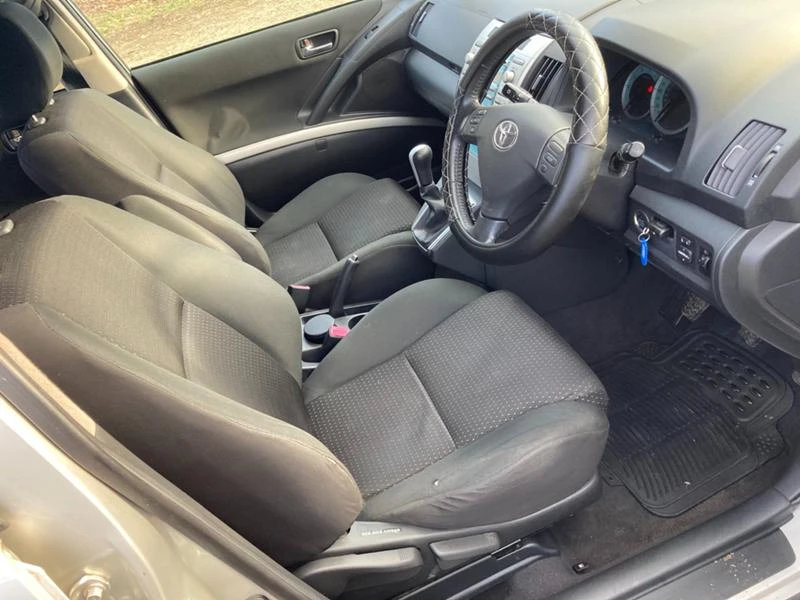 Toyota Corolla verso 2.2D4D 136   | Mobile.bg   11