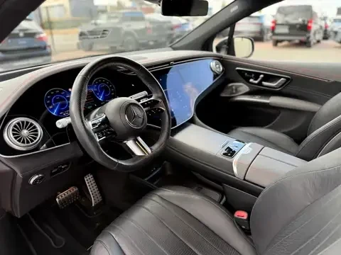 Mercedes-Benz EQS SUV AMG LINE, снимка 7 - Автомобили и джипове - 55945604