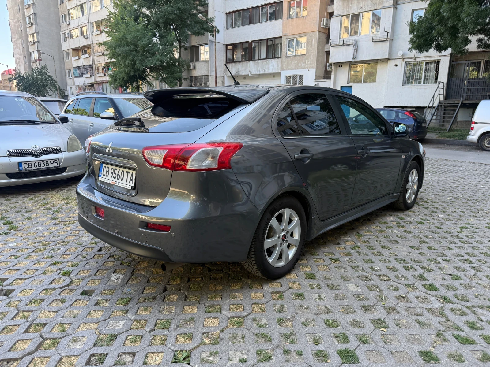 Mitsubishi Lancer 1.8, газ  - изображение 6