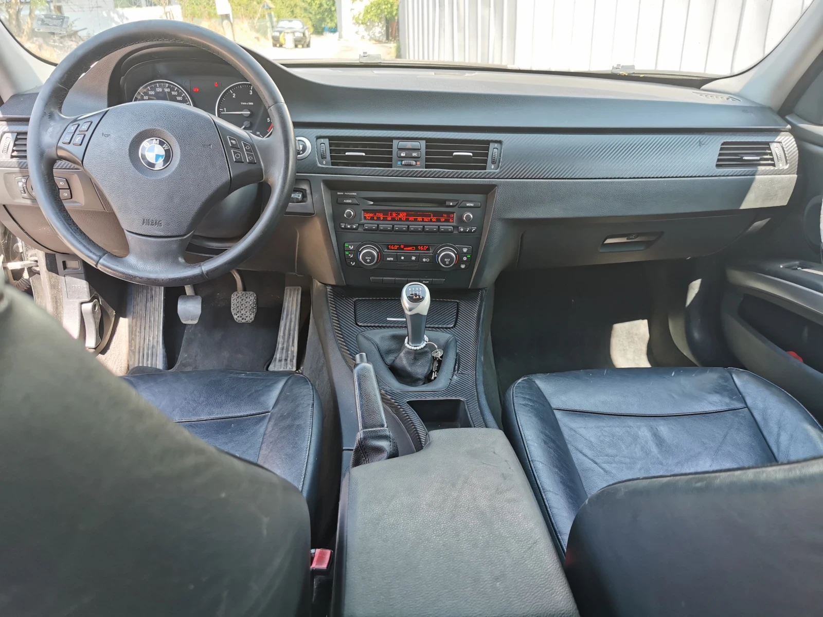 BMW 320  - изображение 8