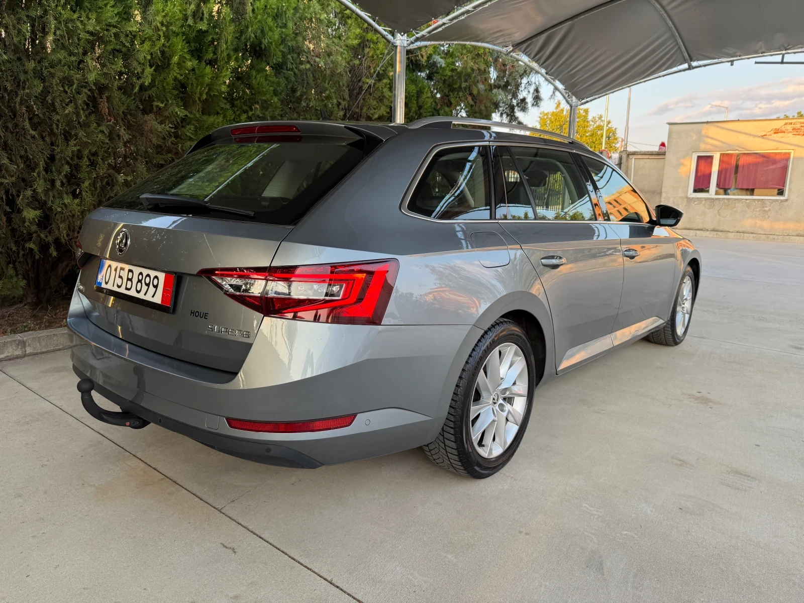 Skoda Superb 2.0 TDI Style - изображение 4