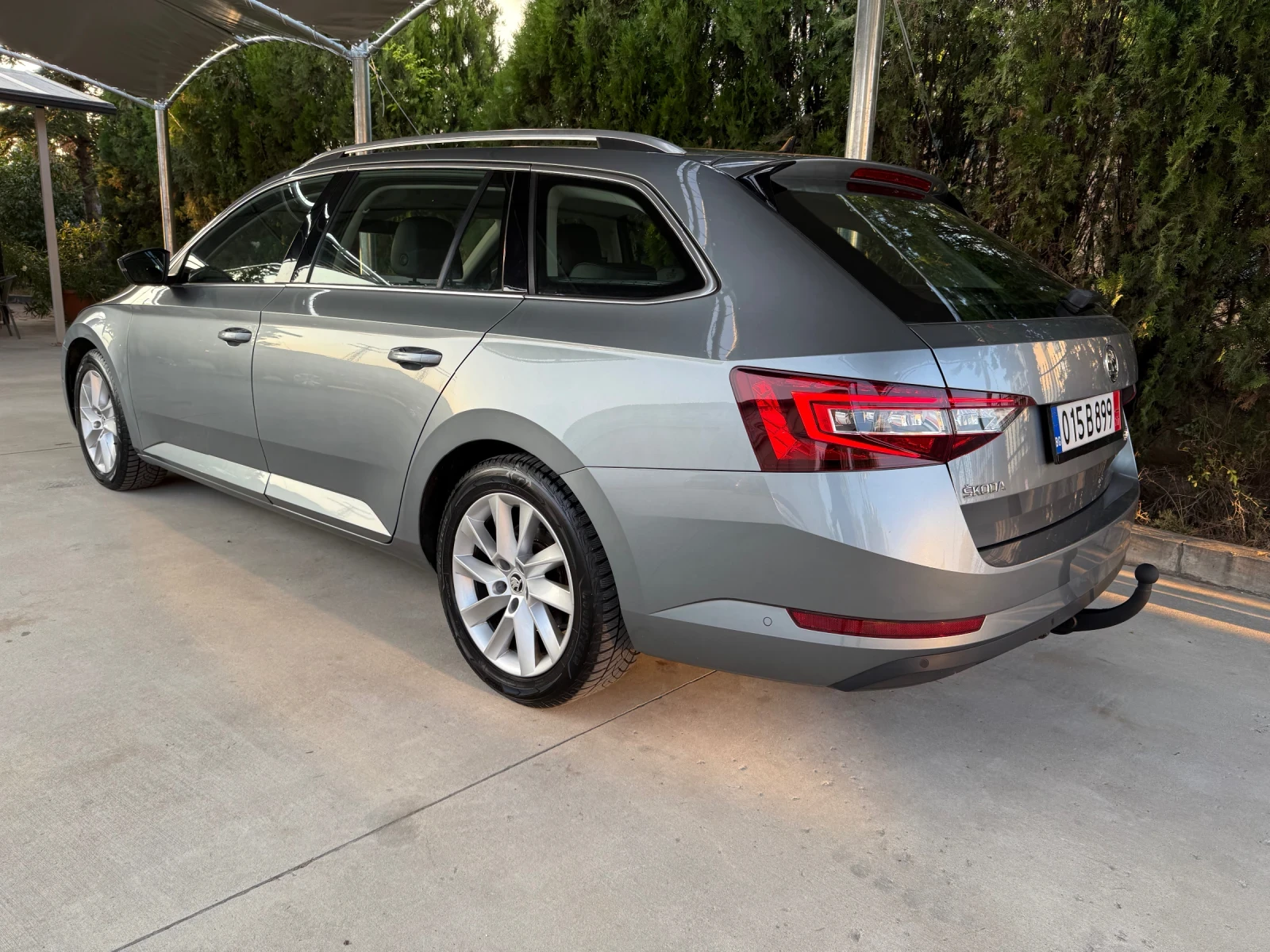 Skoda Superb 2.0 TDI Style - изображение 6
