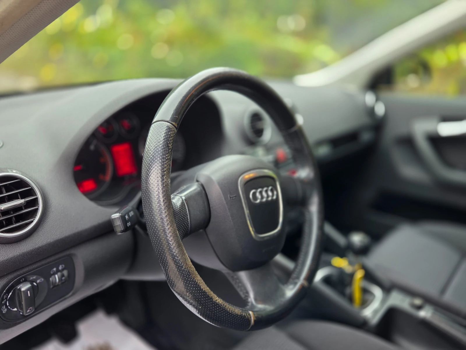 Audi A3 Sportback 1.9TDI ОТЛИЧНО - изображение 9