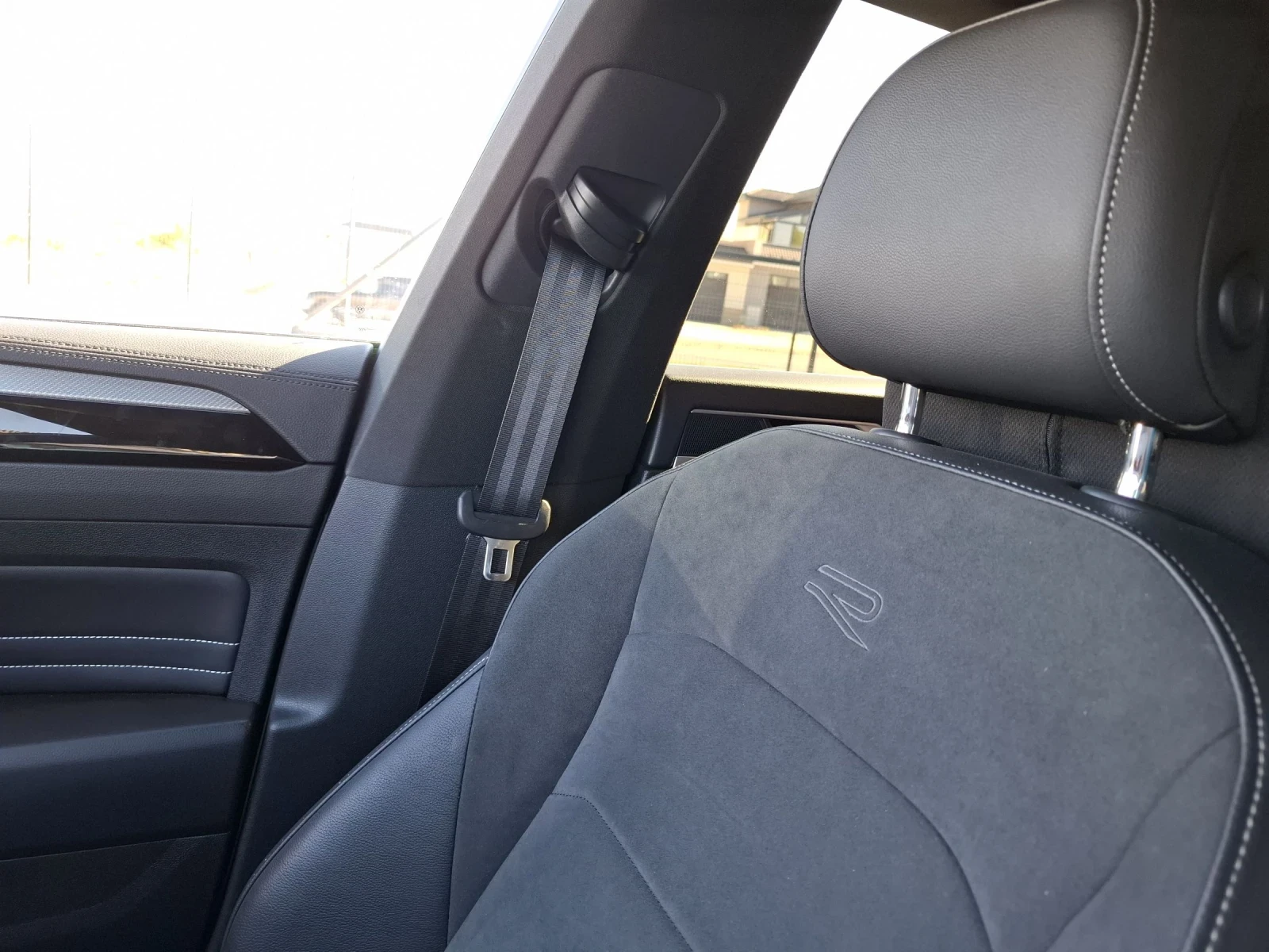 VW Arteon Shooting Brake R-line | Mobile.bg — изображение 9