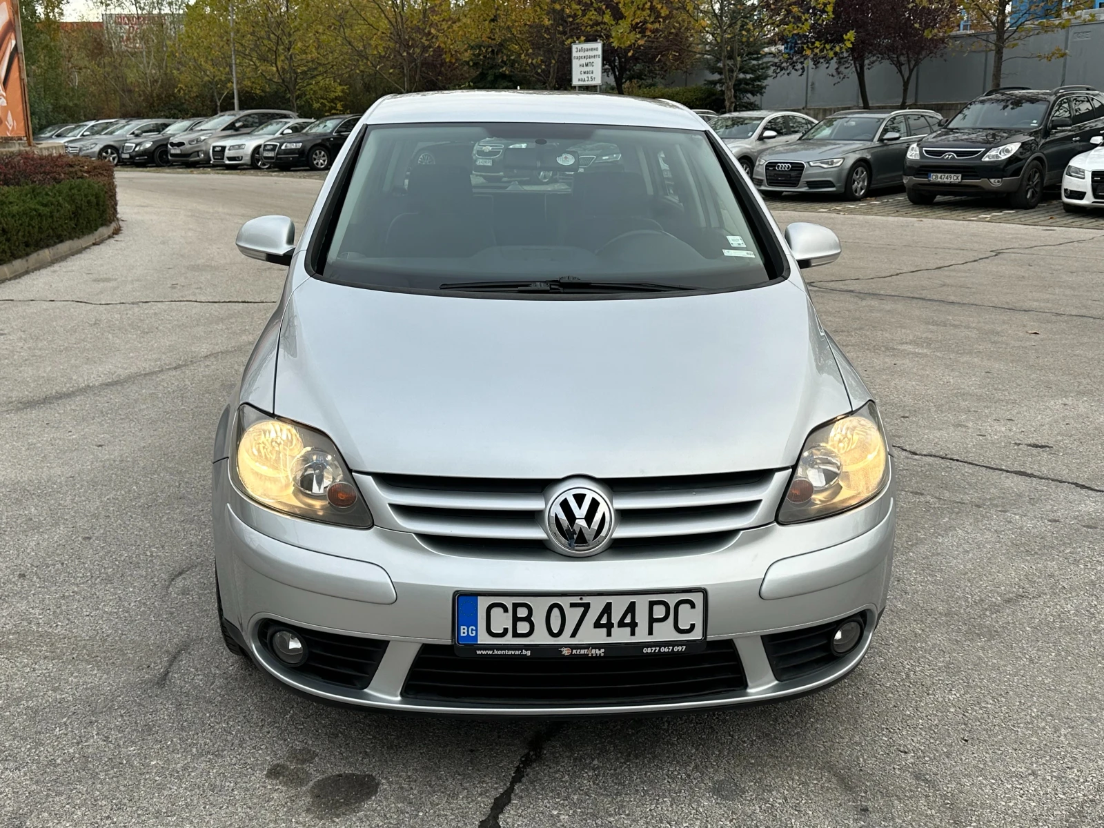 VW Golf Plus 1.6i 116 к.с. - изображение 7