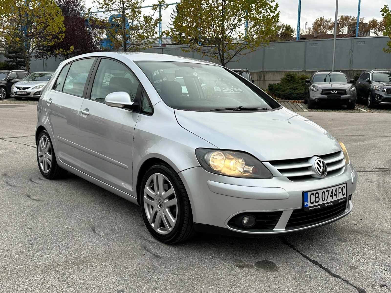 VW Golf Plus 1.6i 116 к.с. - изображение 6