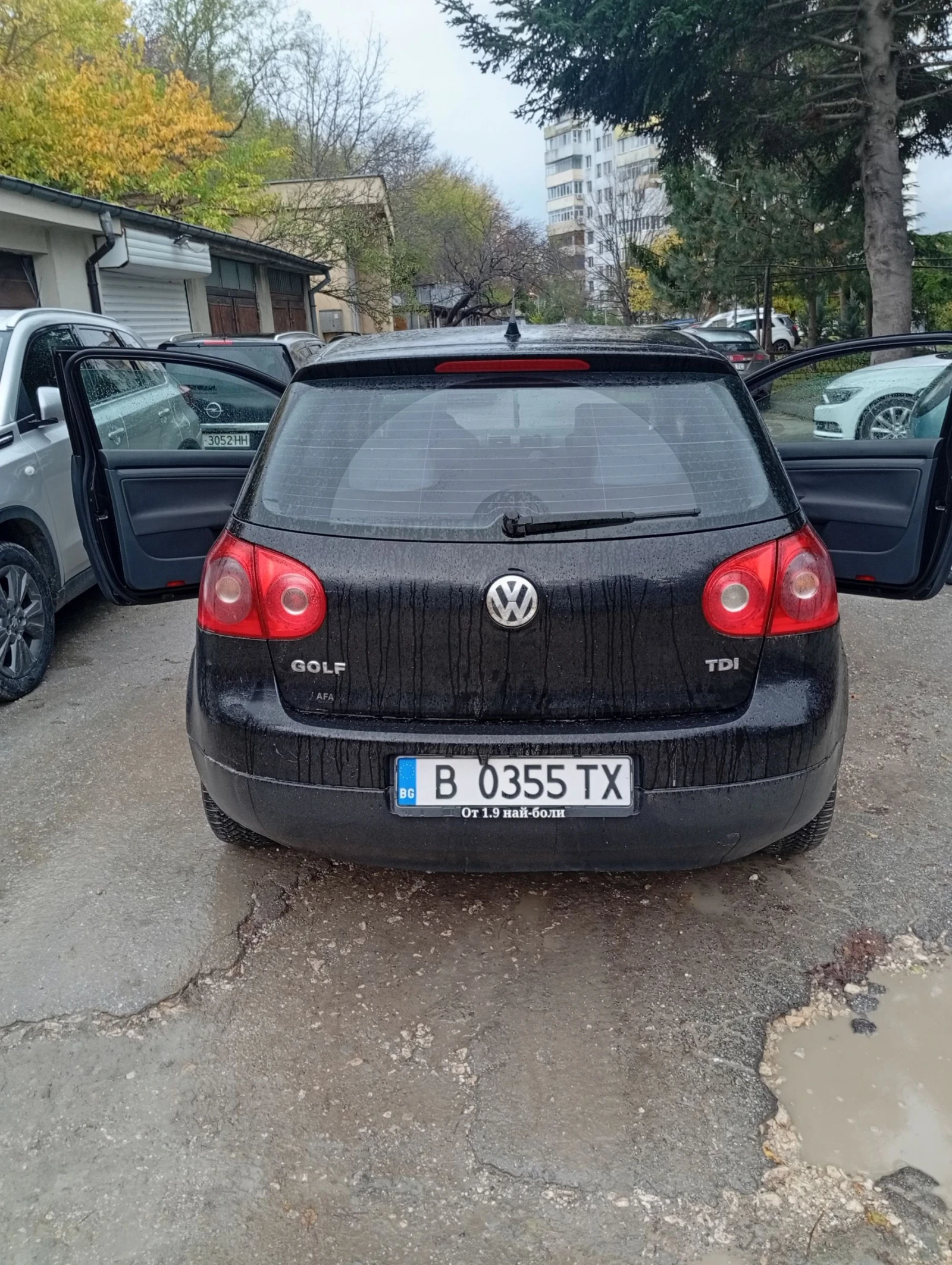 VW Golf Golf5 1.9 105k.c - изображение 2