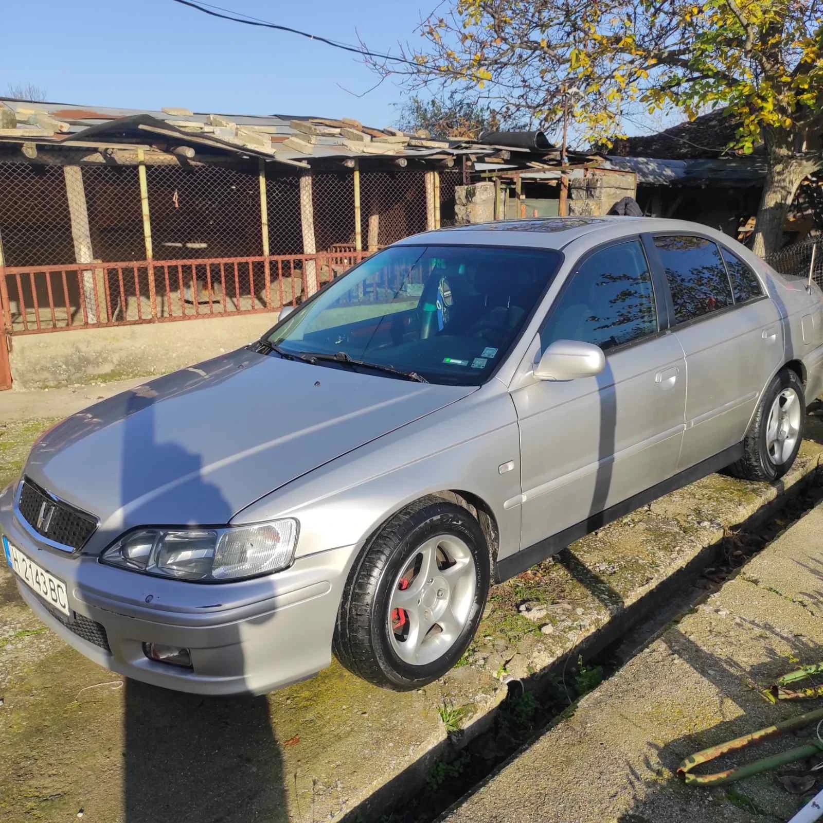 Honda Accord 2.0 i - изображение 4