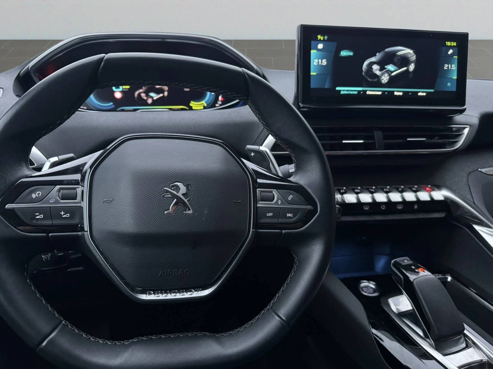 Peugeot 3008 ALLURE PACK 1.6 Plug-in HYBRID 2WD 225 e-EAT8 EURO - изображение 9