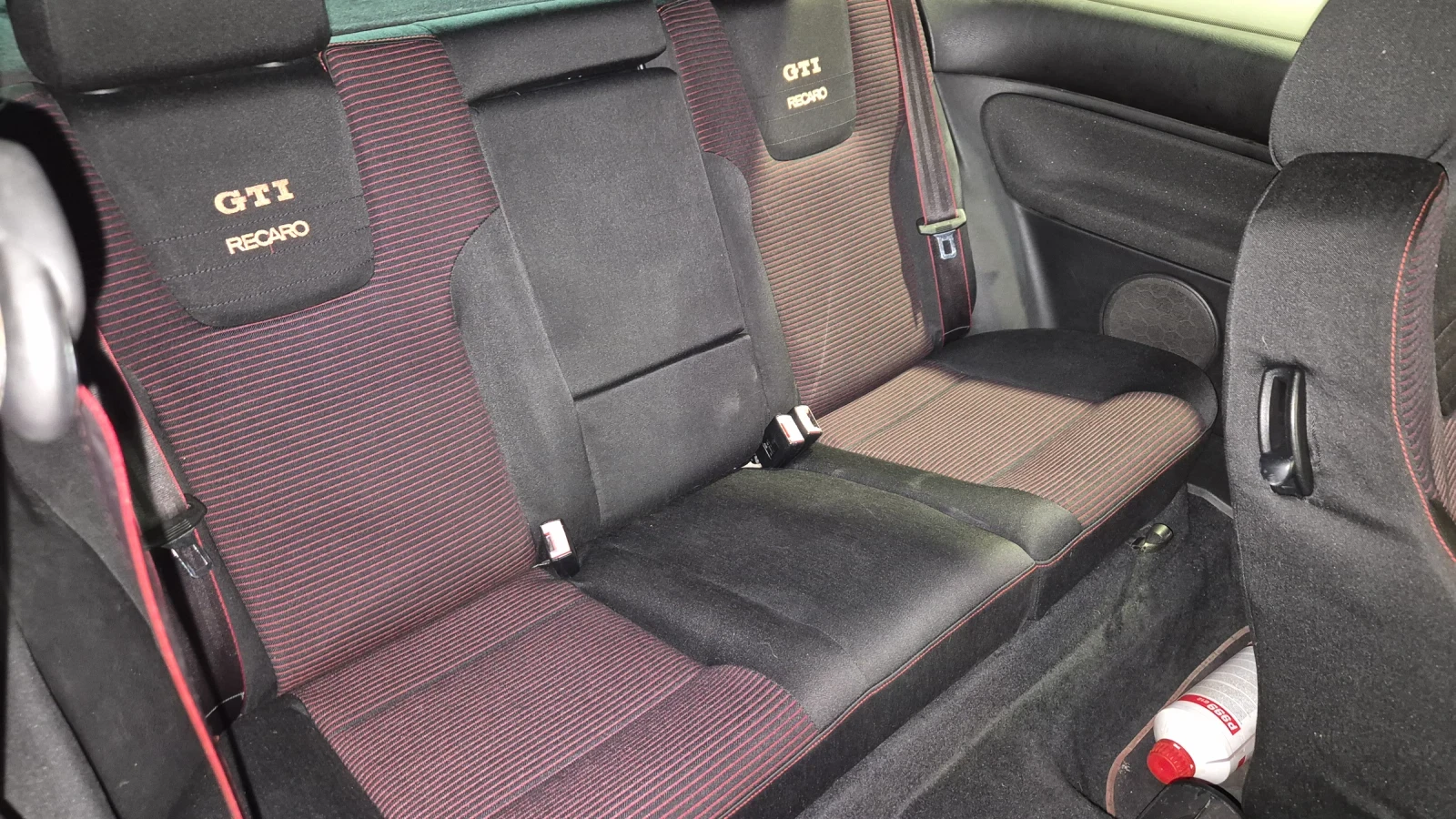 VW Golf Edition 25 GTi 3000 броя 1.8T 180ps 6 Speed Swiss, снимка 12 - Автомобили и джипове - 53760742