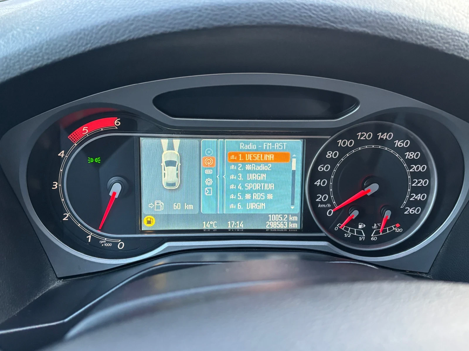 Ford S-Max 2.0TDCI/Тitanium/Италия, снимка 14 - Автомобили и джипове - 53840533