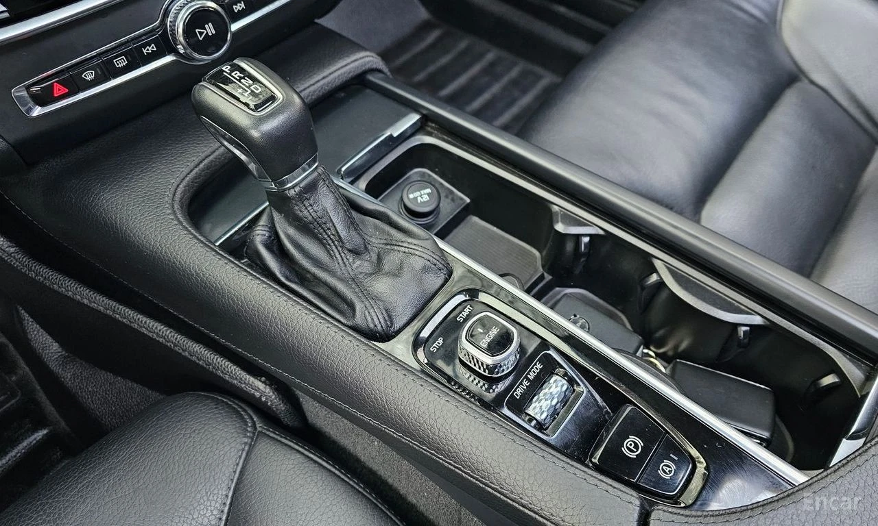 Volvo S90 AWD* MOMENTUM* ������* �������* KEYLESS*  | Mobile.bg � ����������� 11