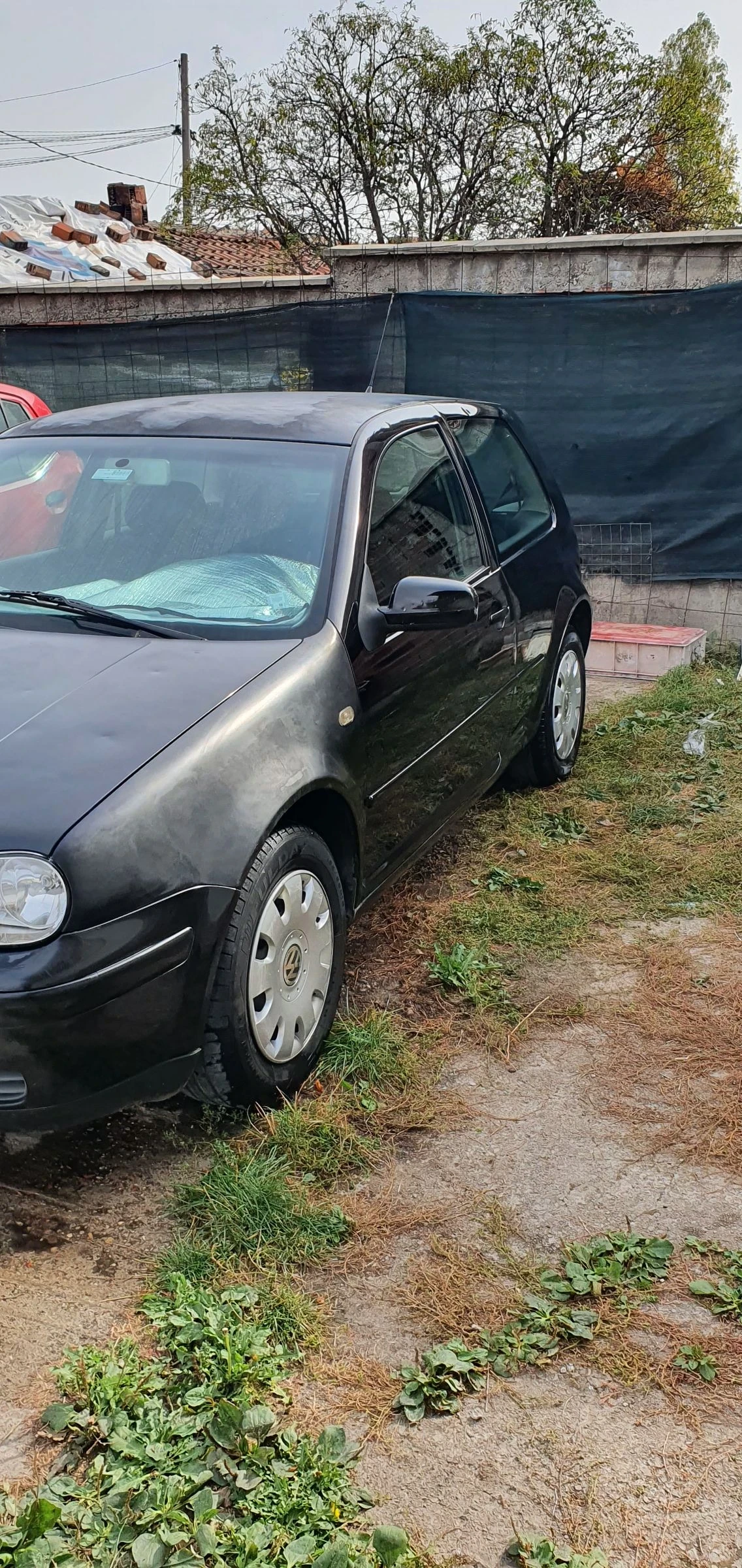VW Golf 1.6 На Части