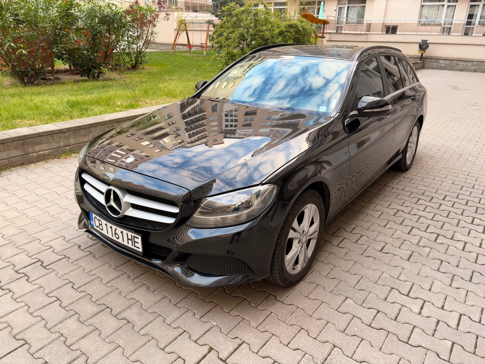 Mercedes-Benz C 180, снимка 3 - Автомобили и джипове - 54382743