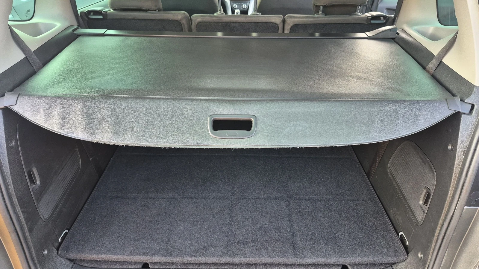 Opel Zafira 1.4i Turbo* 7местен* FACELIFT * 2017 * Бартер, снимка 15 - Автомобили и джипове - 54454298