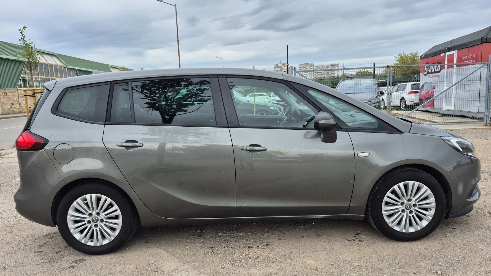 Opel Zafira 1.4i Turbo* 7местен* FACELIFT * 2017 * Бартер, снимка 6 - Автомобили и джипове - 54454298