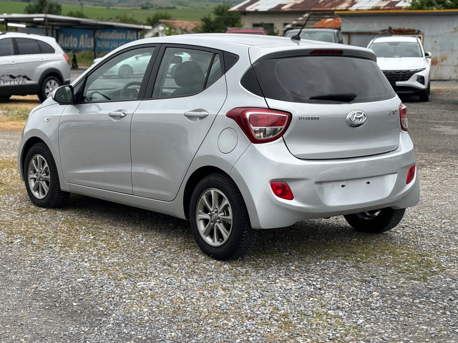 Hyundai I10 1.0, снимка 4 - Автомобили и джипове - 54585245
