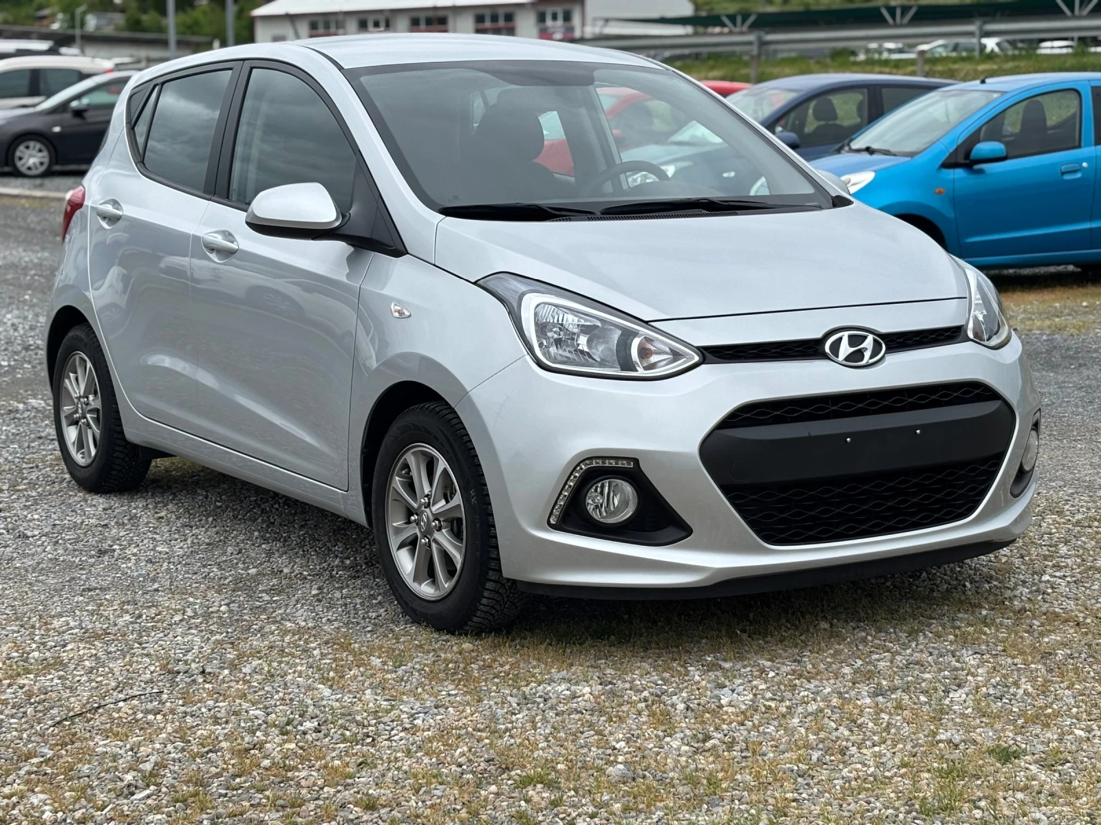 Hyundai I10 1.0, снимка 3 - Автомобили и джипове - 54585245