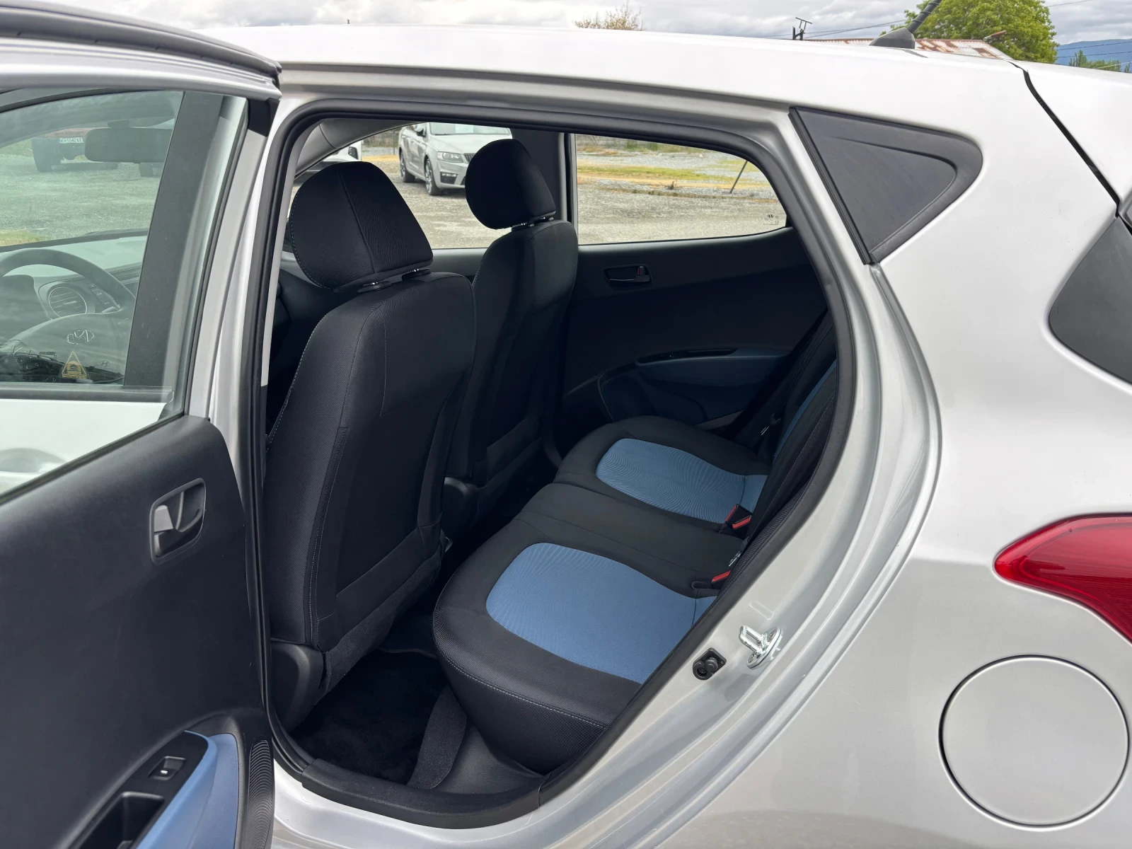 Hyundai I10 1.0, снимка 9 - Автомобили и джипове - 54585245